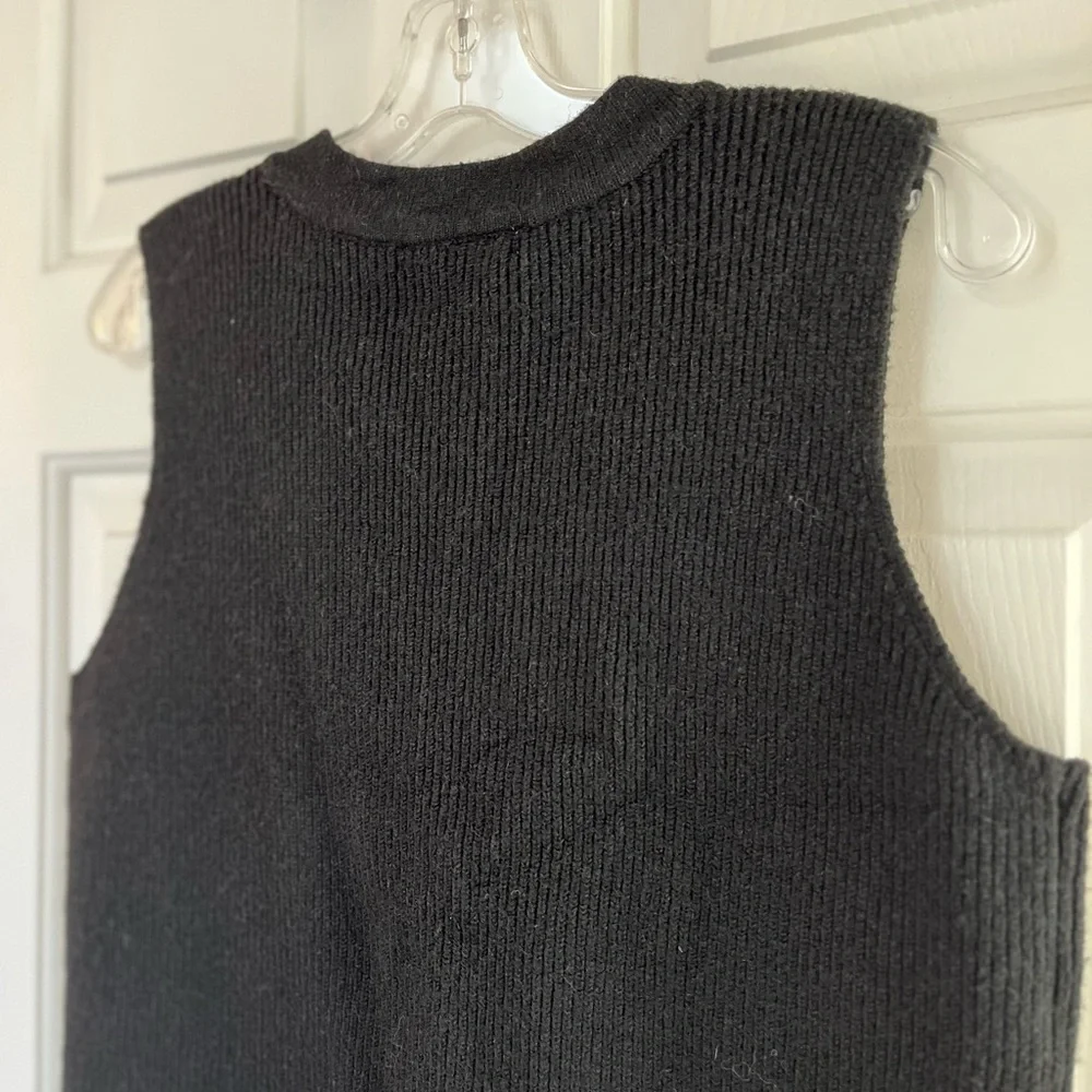 SOLD NWT Oak + Fort Black Relaxed Button Front Vest Cardigan M - Picture 11 of 16